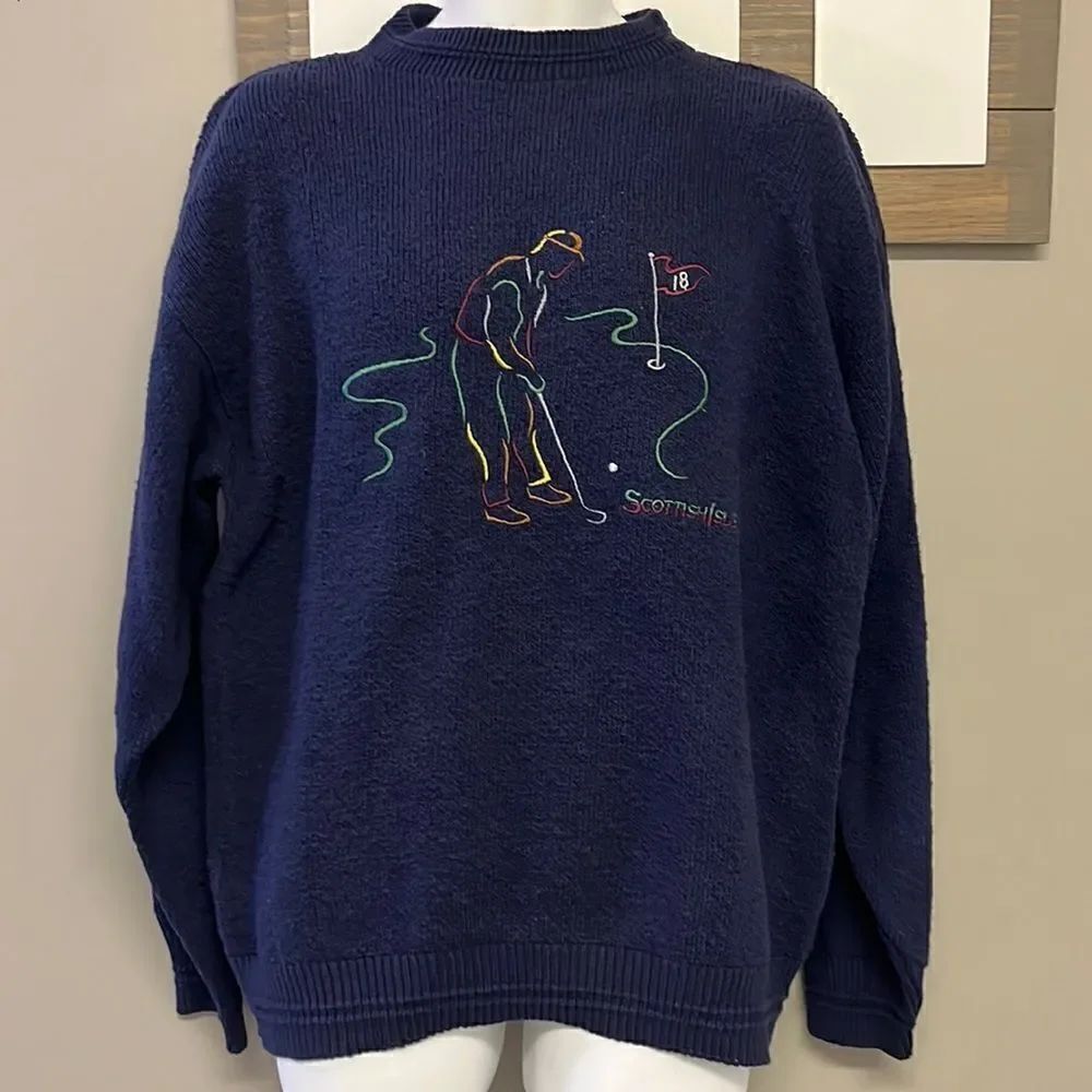 Scottish Isle Men’s Navy Embroidered Golf Crewneck Sweater by Bernette-Lg
